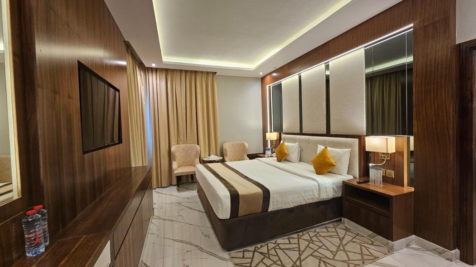 Concorde Deira Hotel -Formerly Golden Tulip Deira Hotel Dubaj Exteriér fotografie